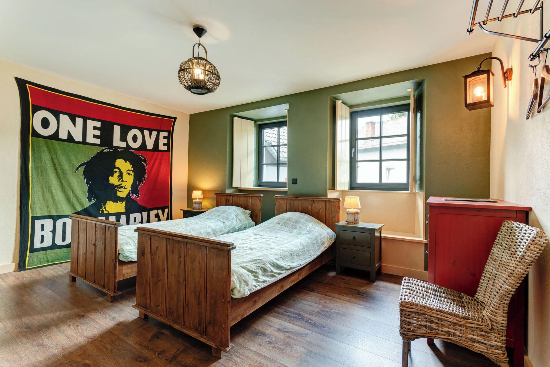 10 Schlafzimmer, Bügeleisen/Bügelbrett, kostenloses WLAN, Bettwäsche