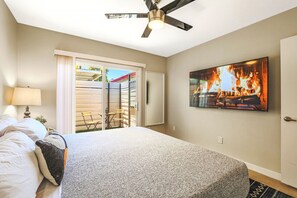 2 chambres, bureau, fer et planche à repasser, lit parapluie