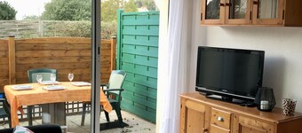 House in Pornic 700m from the beach - sleeps 4/5