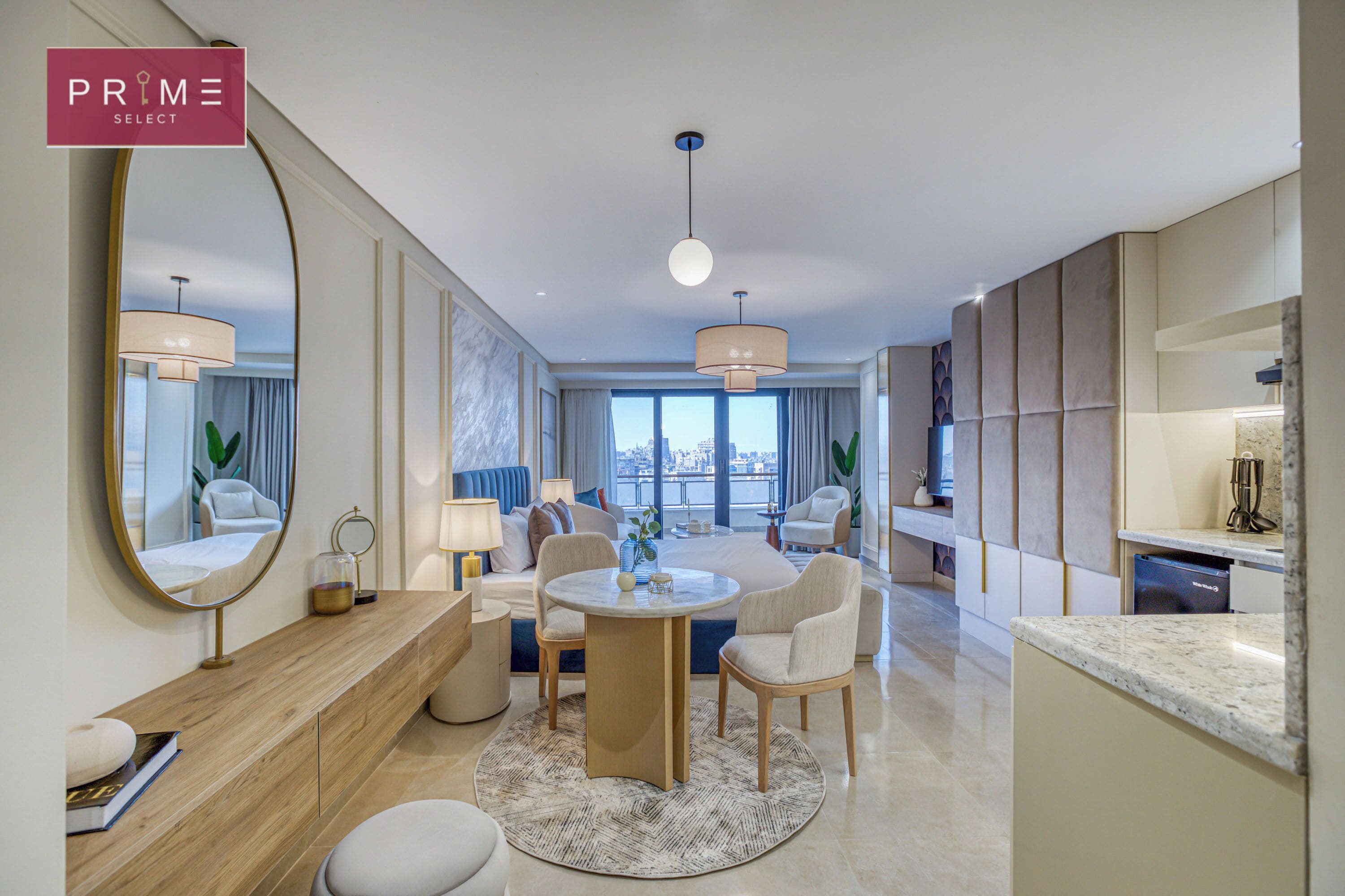 豪華開放式客房, 河景 | 起居區 | 電視