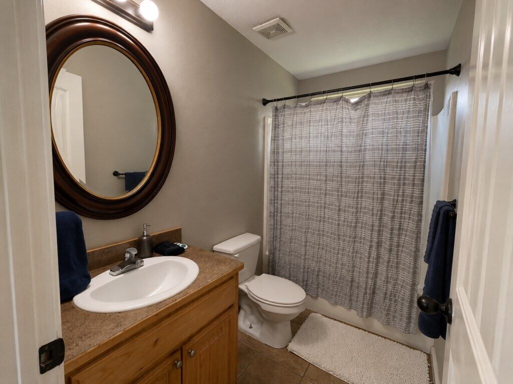 Hair dryer, towels