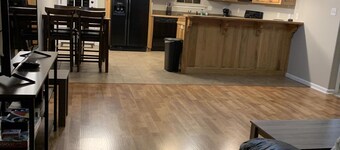 Spacious Valdosta Getaway