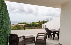 Outdoor dining - A10 MarBela · 3 Bedroom Oceanfront BeachHouse-Next2 Playa Shacks (Isabela)
