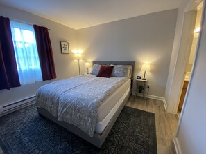 3 Schlafzimmer, Reisekinderbett, kostenloses WLAN, Bettwäsche