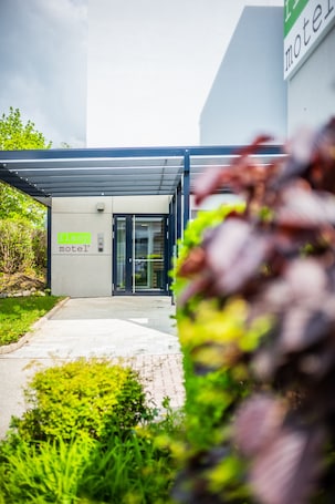 Fachada de la propiedad. flexy.motel Spielberg