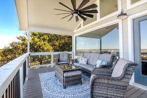 Terrace/patio - Changes In Attitude- Panoramic Canyon Lake View! (Canyon Lake)