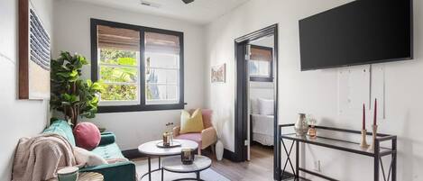 Televisión y oficina