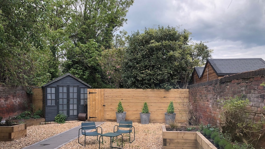 no.12 self check-in apartments