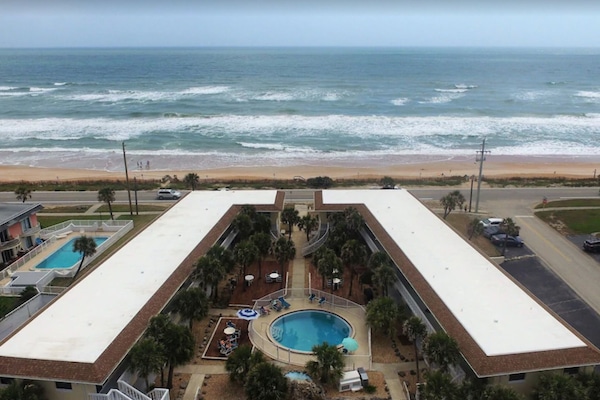 Piscina a l'aire lliure