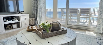 Stunning Beachfront - huge balcony - new owners