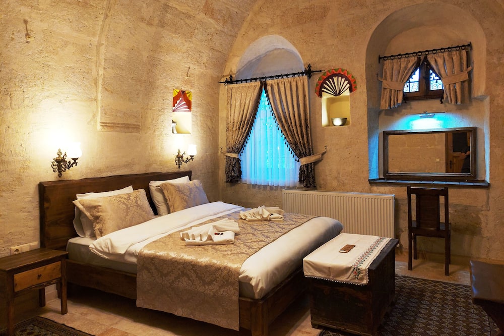 Armesos Cave Hotel