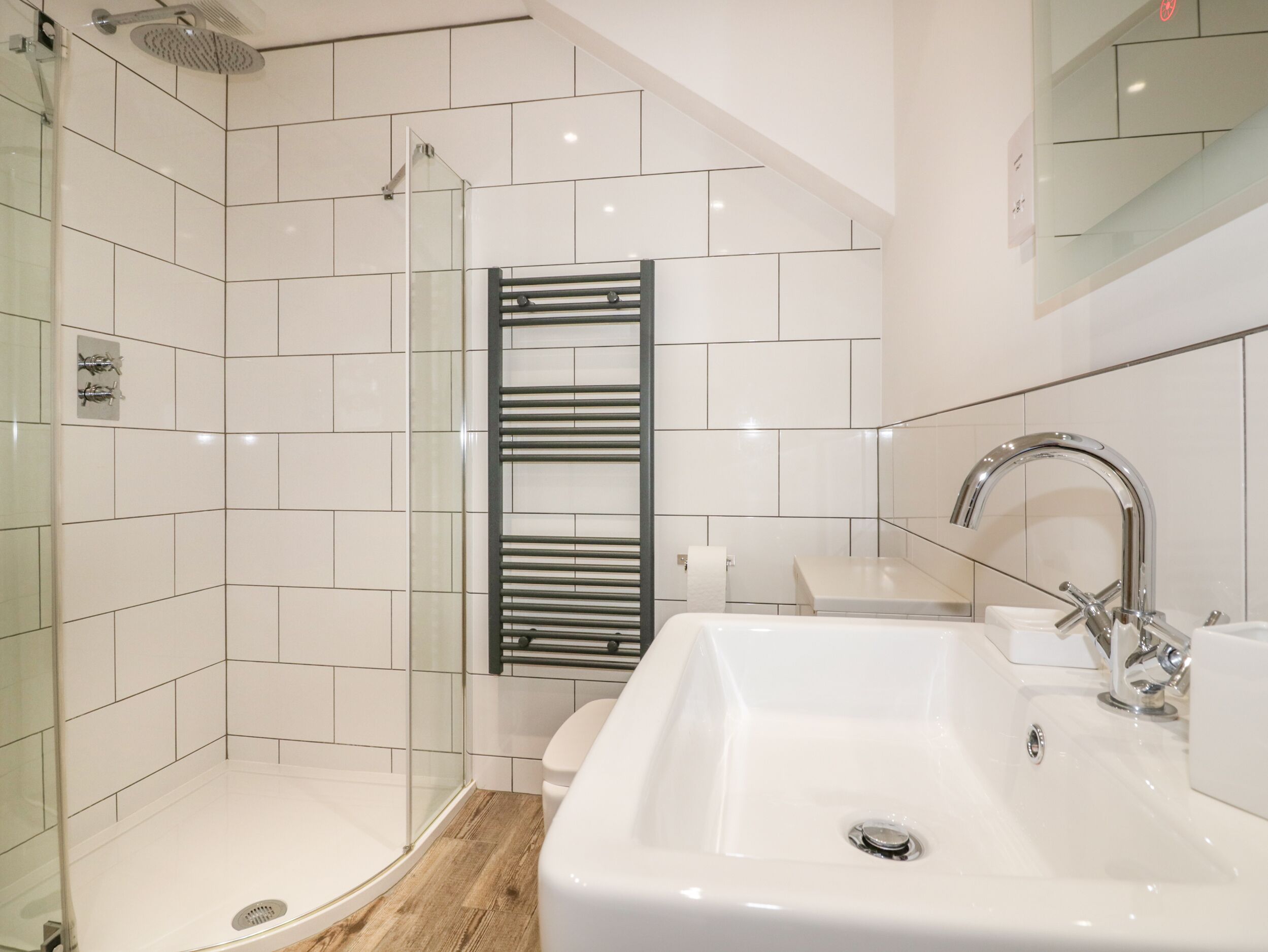 Cottage | Bathroom | Shower