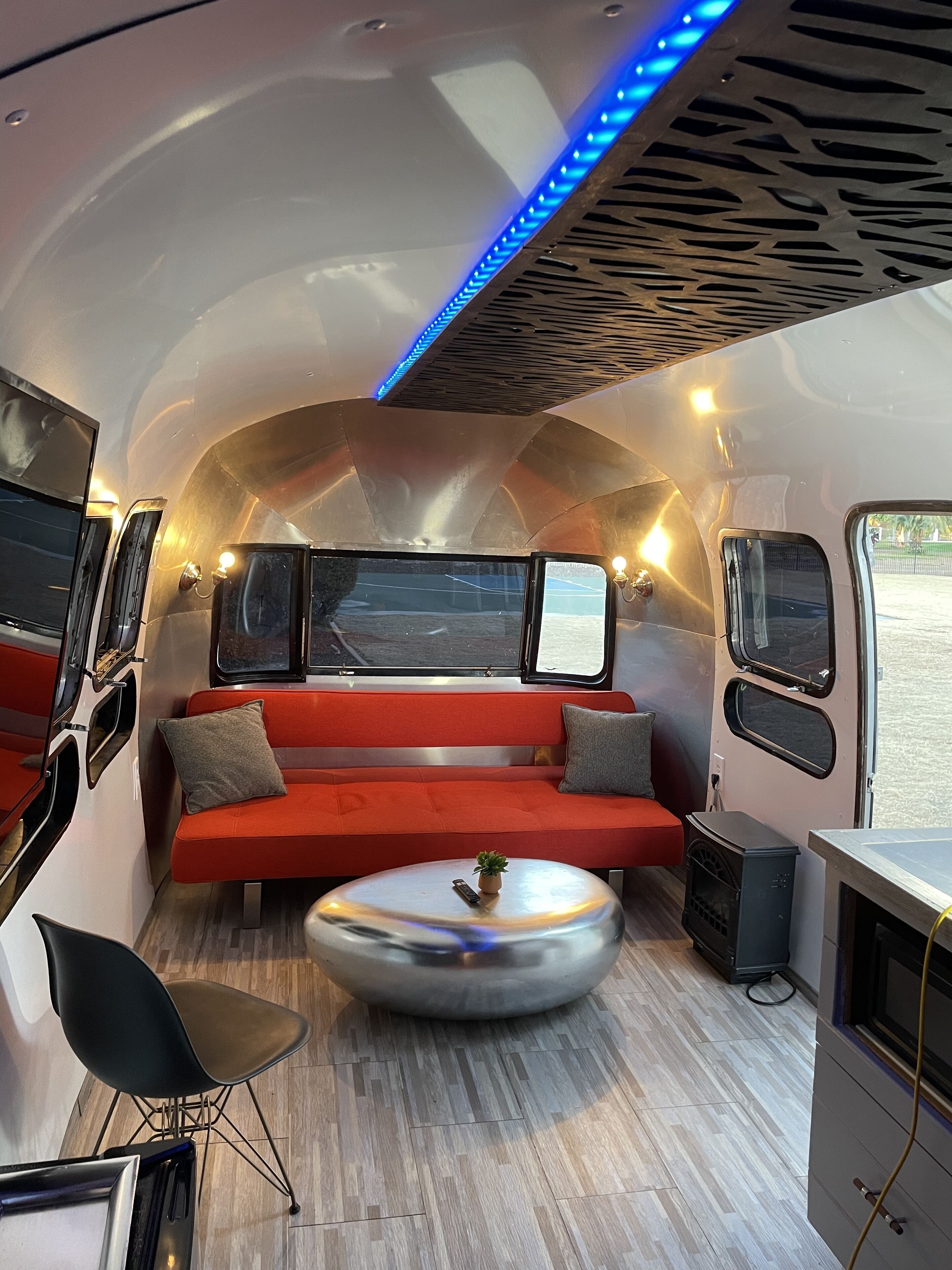 Chic Airstream On A 1 Acre Lot On The Golf Course In Scottsdale - Phoenix, AZ