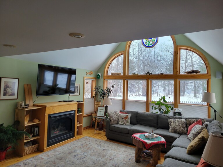 Amazing Location Across The Street From The Beach & Bike Path - Marquette, MI