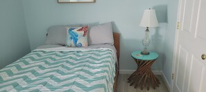 4 bedrooms, free WiFi, bed sheets