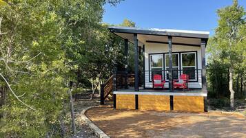 Cabin, Private Bathroom (Penny Lane ) | Exterior
