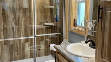 Cabin, Private Bathroom, Park View (The Wyldwood) | Bathroom