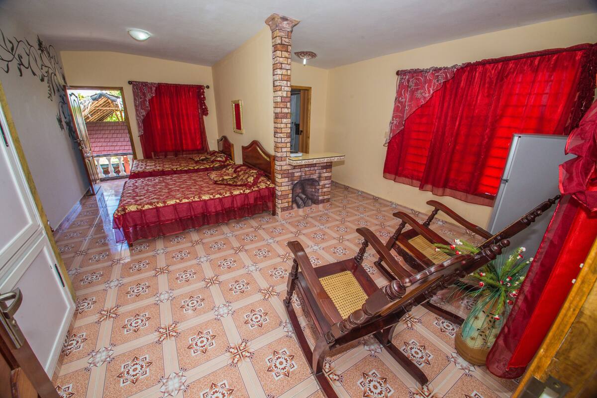 1 chambre, coffres-forts dans les chambres, rideaux occultants, Wi-Fi