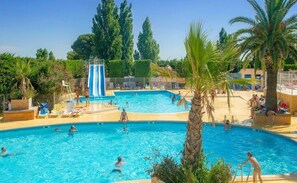 Piscine extérieure, piscine chauffée