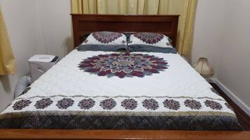 4 chambres, bureau, fer et planche Ă repasser, Wi-Fi gratuit