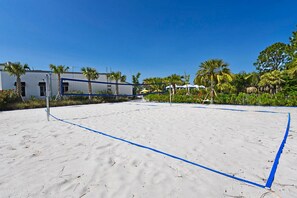 Stadtwohnung, 5 Schlafzimmer | Sportplatz