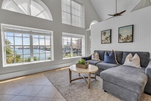 Smart-TV, DVD-Player