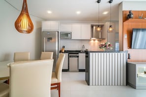 Room | Dining