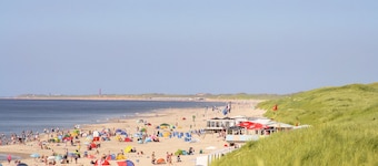 Sandy 25 - Family vacation home for 10 to 12 persons