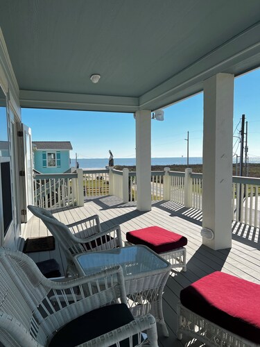 La Casa Bonita: 2  BR, 2  BA House in Crystal beach, Sleeps 8
