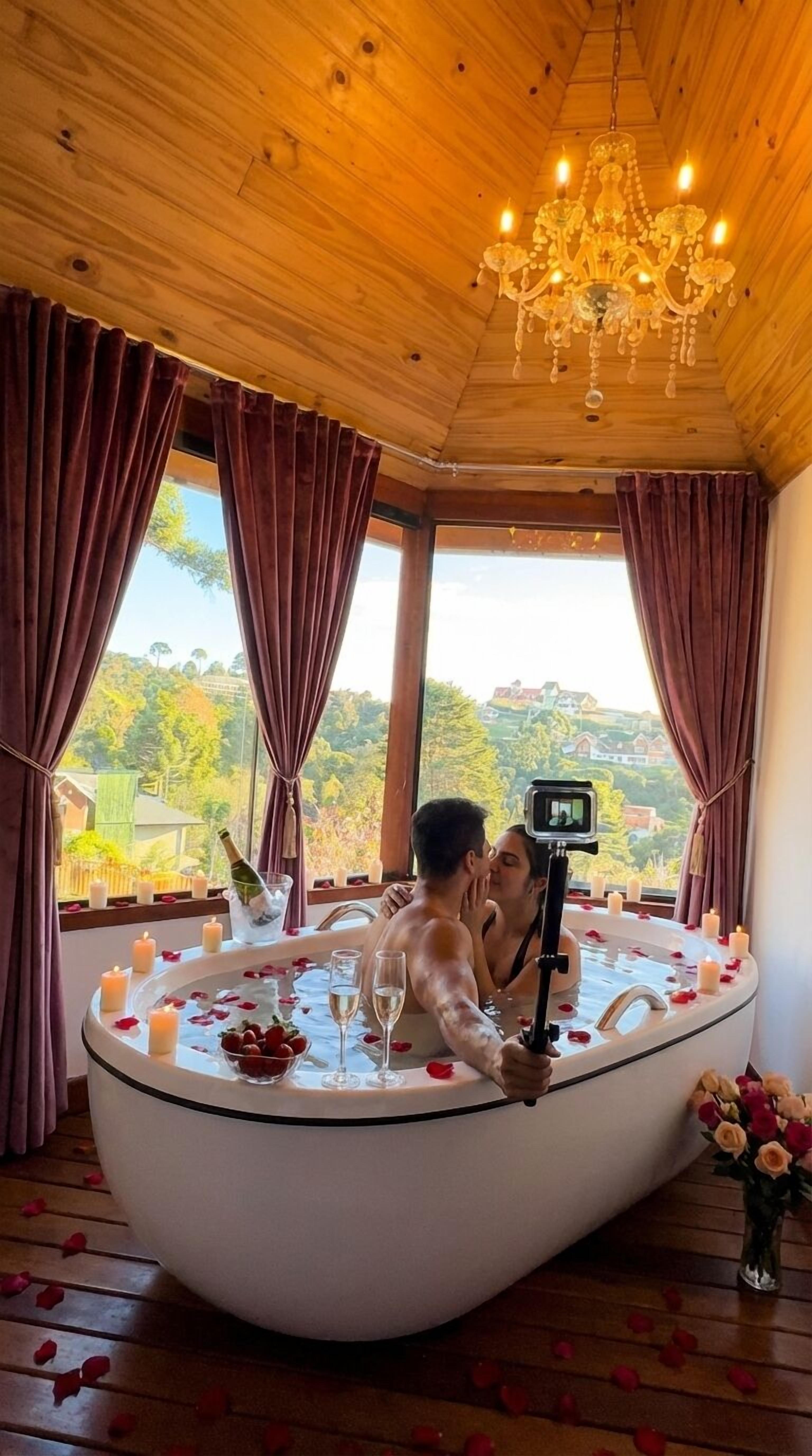 Premium bedding, down comforters, pillowtop beds, minibar