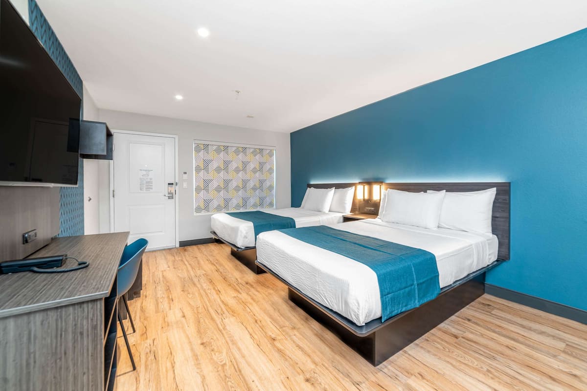 Premium bedding, Select Comfort beds, desk, iron/ironing board