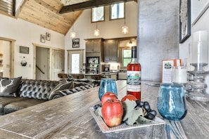 Interior - Trapper View Lodge by Mountain Oasis | Lush Cabin in Coosawattee River Resort (Ellijay)