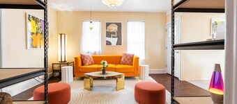 Potter Upper · Bright 1.5BR in the Heart of Bay View - w/ Parking