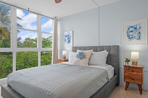 2 bedrooms, desk, iron/ironing board, travel cot