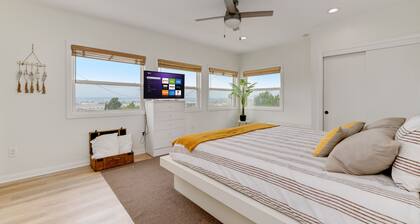 Cozy 3BR Renovated Home with Scenic Views! Near Downtown/Airport/Gaslamp Quarter