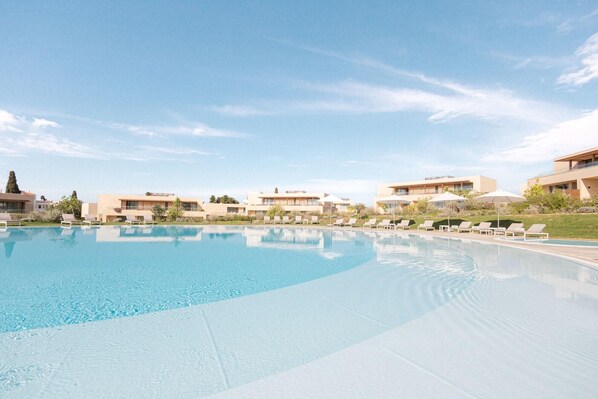 Sports facility - White Shell Beach Villas (Lagoa)