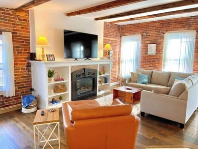 Glens Falls City Loft - All NEW Inside!