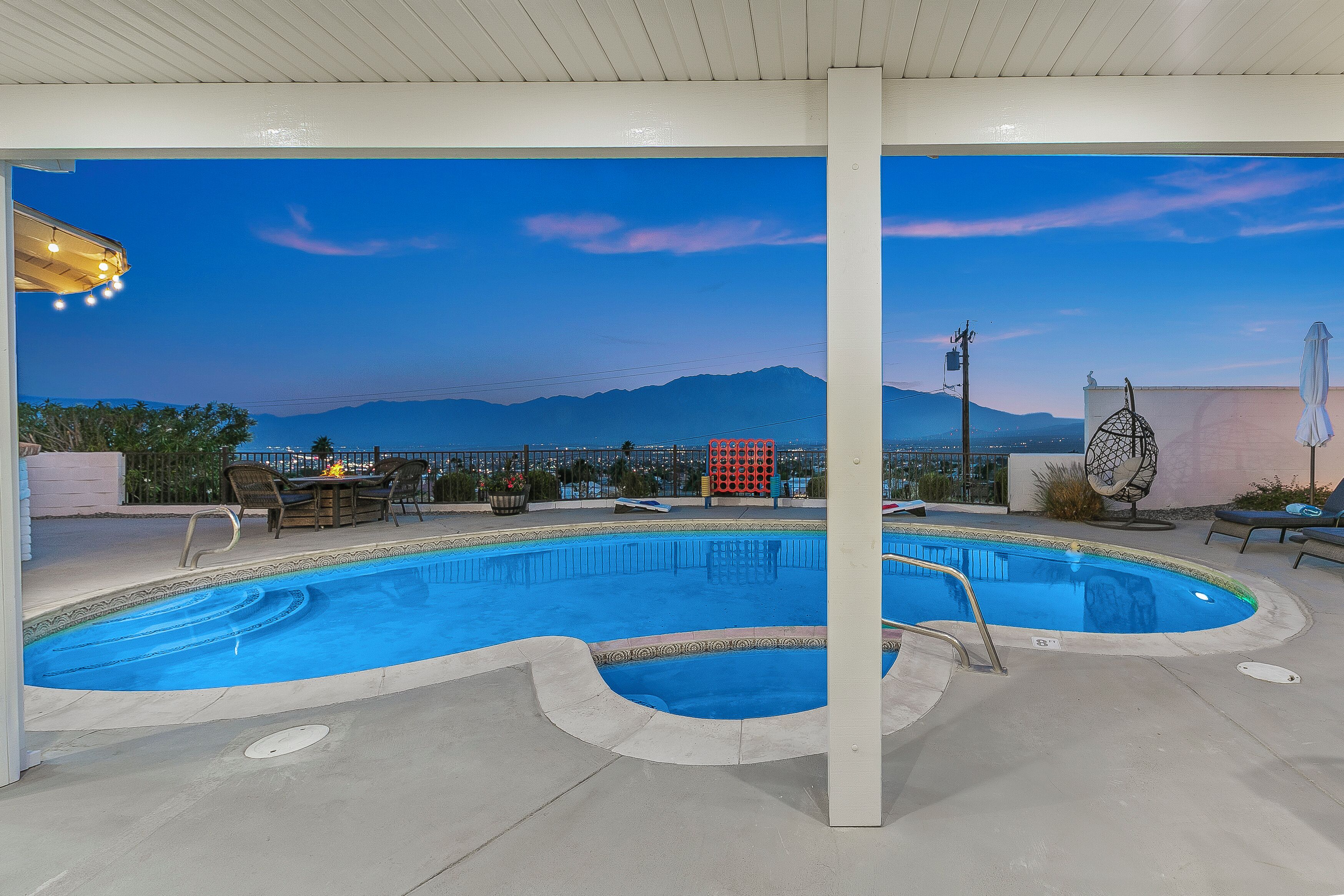 Outdoor pool, a heated pool