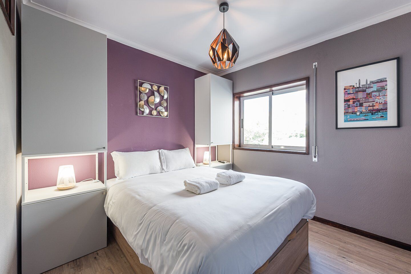 2 bedrooms, desk, iron/ironing board, Internet