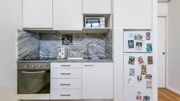 Fridge, microwave, coffee/tea maker, toaster