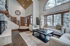 House (4bd SU) | Exterior