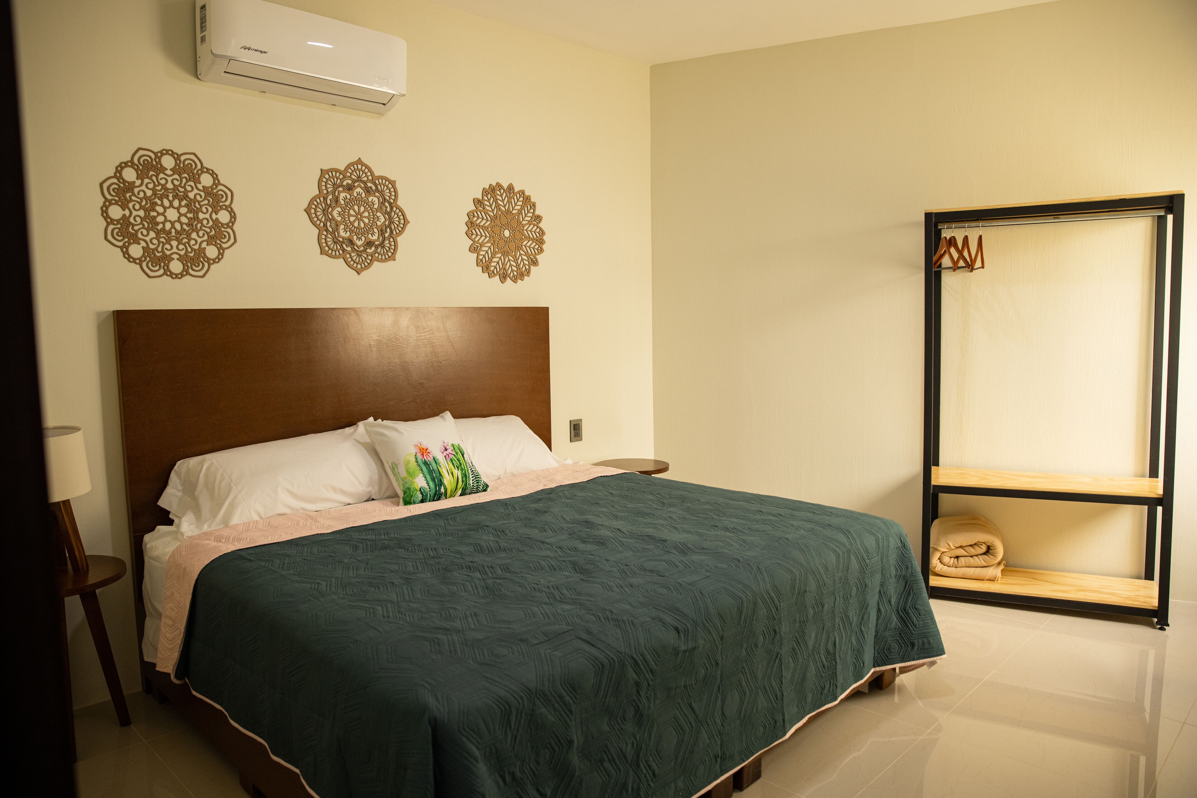 family studio suite, multiple beds, kitchen | down duvets, individually decorated, free wifi, bed sheets