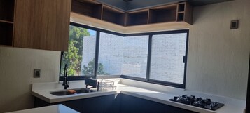 Vila superluxo, 3 quartos, piscina particular | Cozinha privada