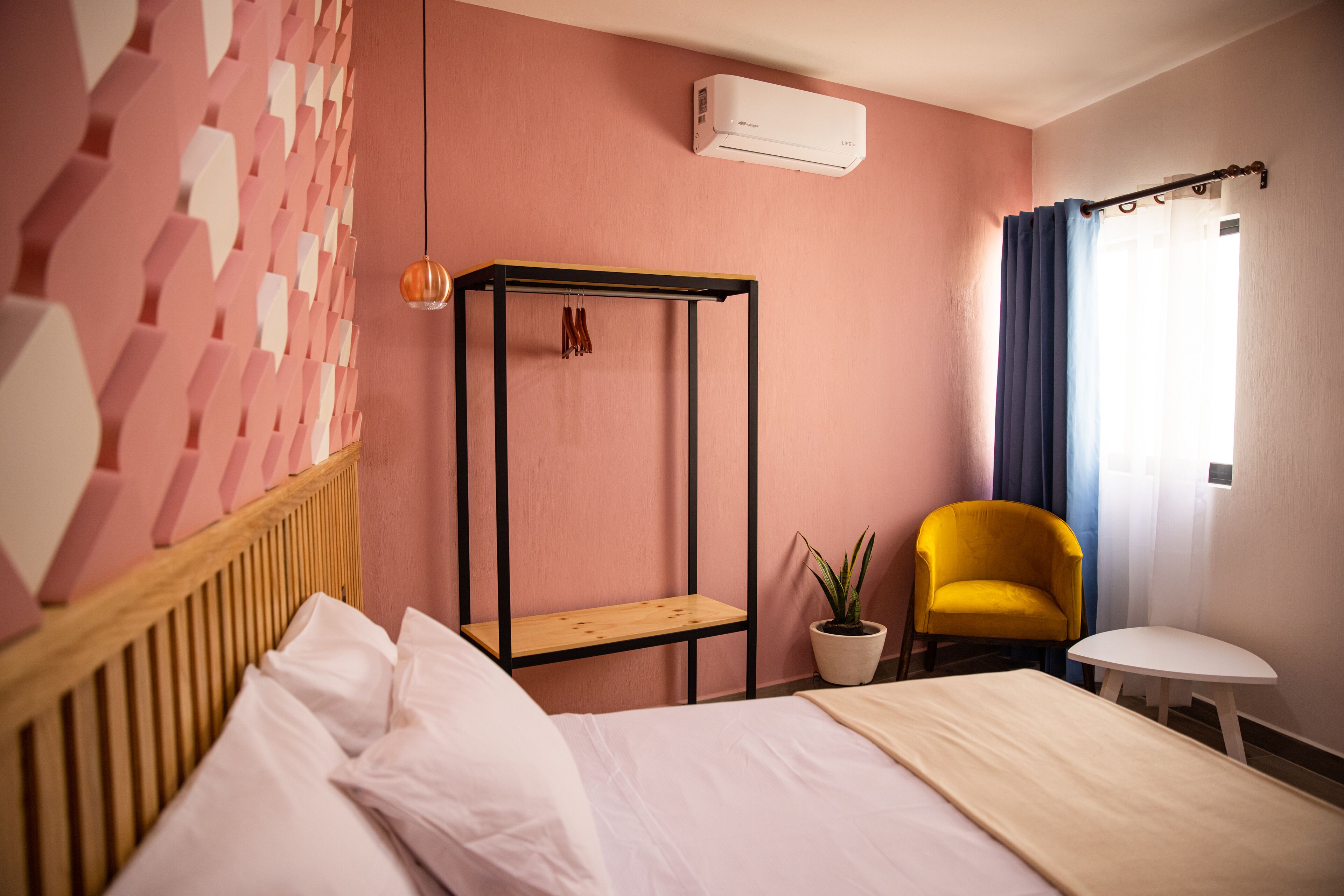 superior double room, 1 queen bed, bathtub | down duvets, individually decorated, free wifi, bed sheets