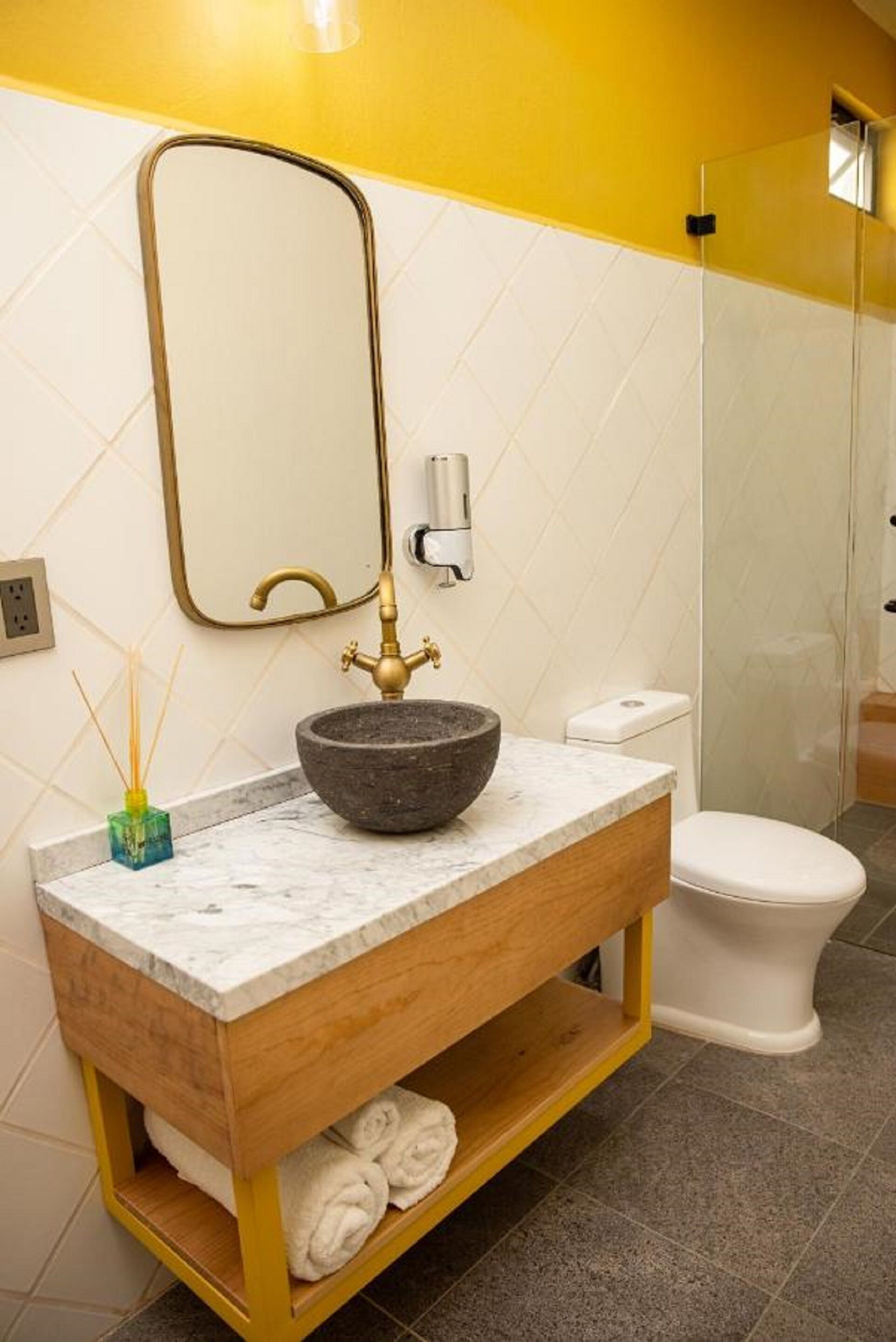 premium room, 1 king bed | bathroom | free toiletries, hair dryer, towels, soap