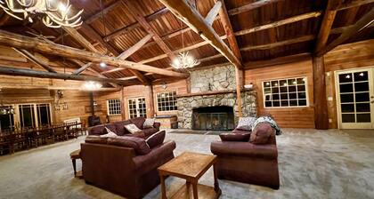 Spacious mountain lodge