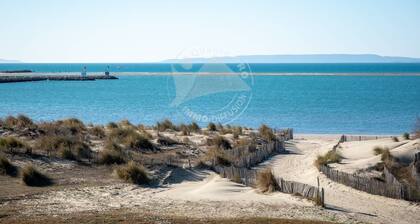 AS4269-Studio cabin direct beach view sea parking