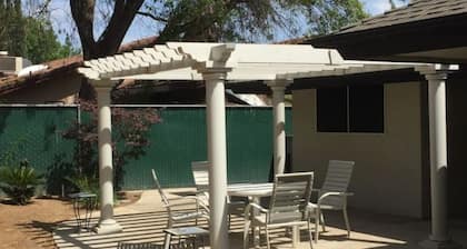Fresno Ranch Vacation Home Retreat