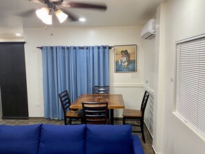 Deluxe Condo, 2 Bedrooms, Terrace, Beachside | Dining room - MeMes Place (Placencia)