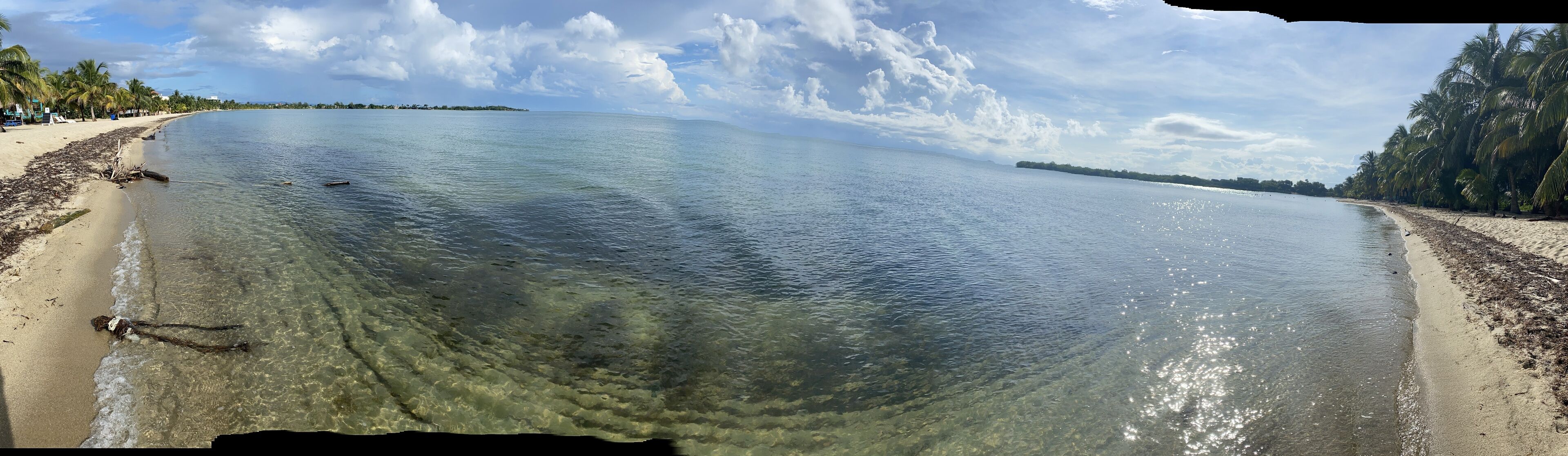 In Strandnähe, Strandtücher, 7 Strandbars